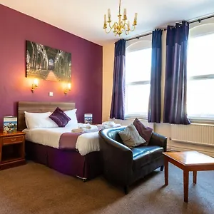 Hotel Dene, Chester